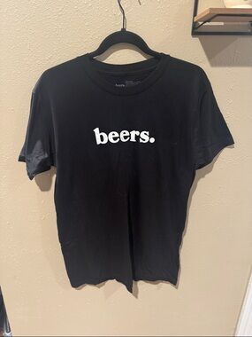 New- Black 'beers.' Graphic Short Sleeve Tee